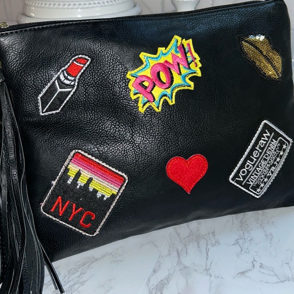 NYC Leather Travel/Make Up Bag - Picture 3 of 9